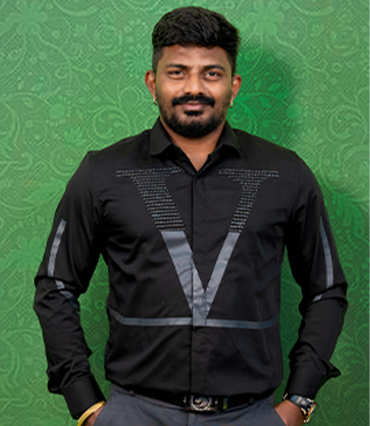 Dhinesh